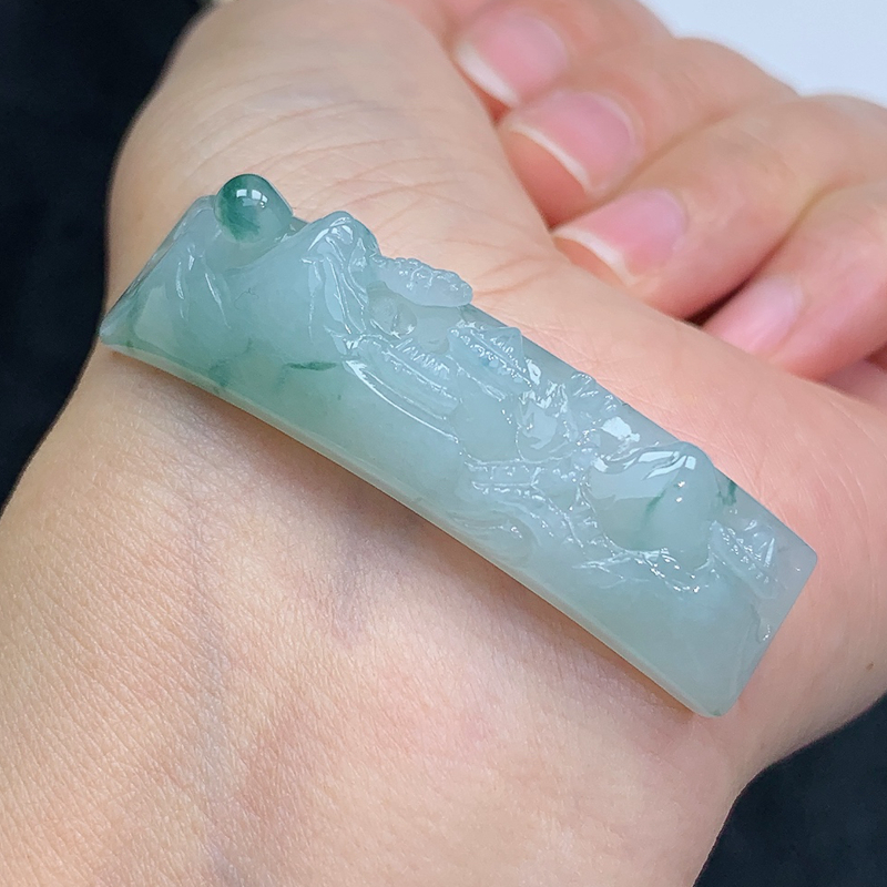 冰润飘绿 山水手牌 翡翠挂件 正品缅甸天然A货翡翠玉 11.22g