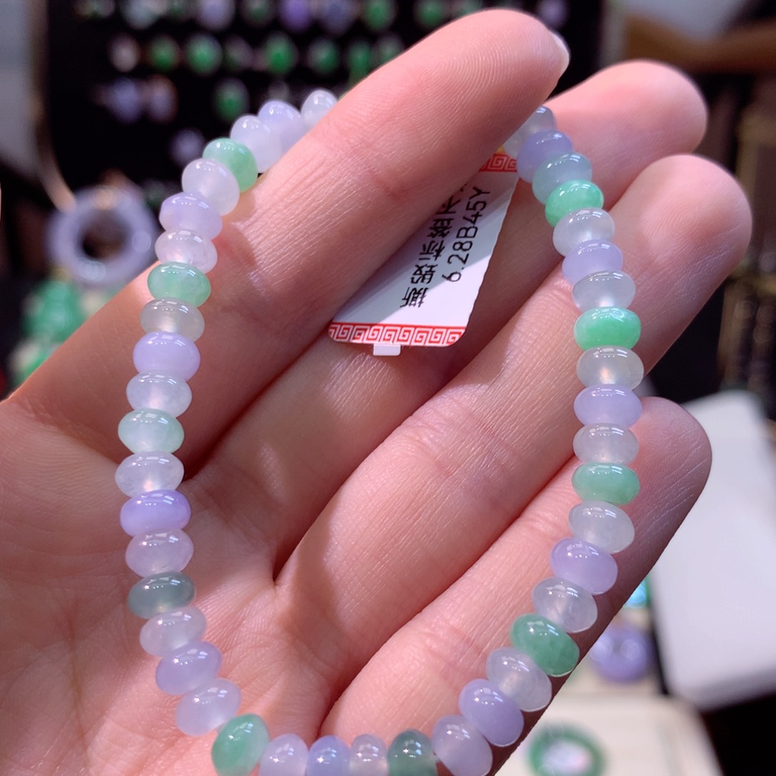 翡翠手链未镶嵌翡翠