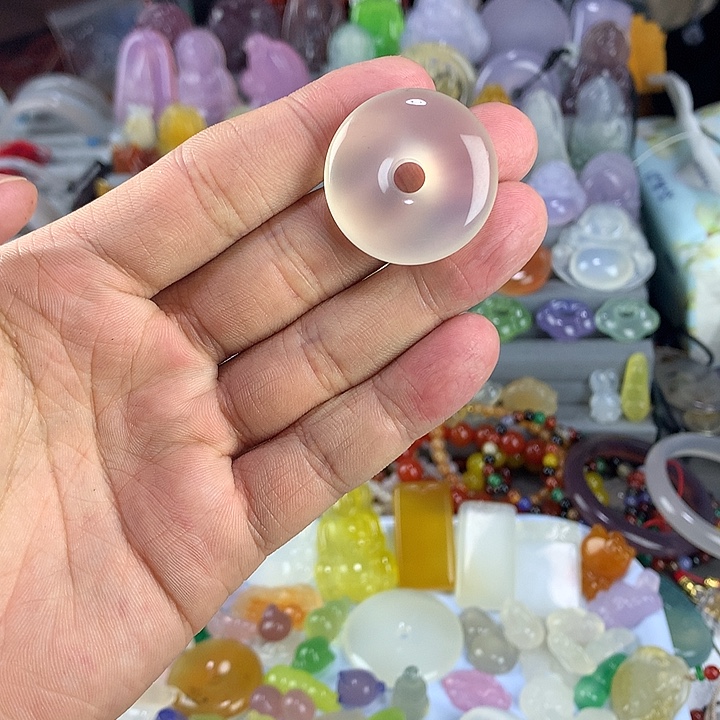 玛瑙/玉髓未镶嵌颈饰