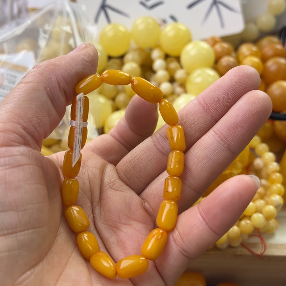 琥珀珠宝奇石未镶嵌