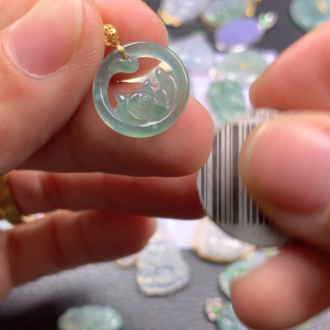 【闪购商品】翡翠颈饰18K金镶嵌翡翠