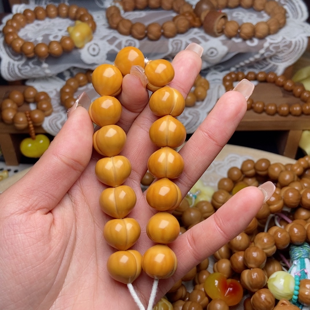夏***雪核桃屁桃手持泡芙手工16