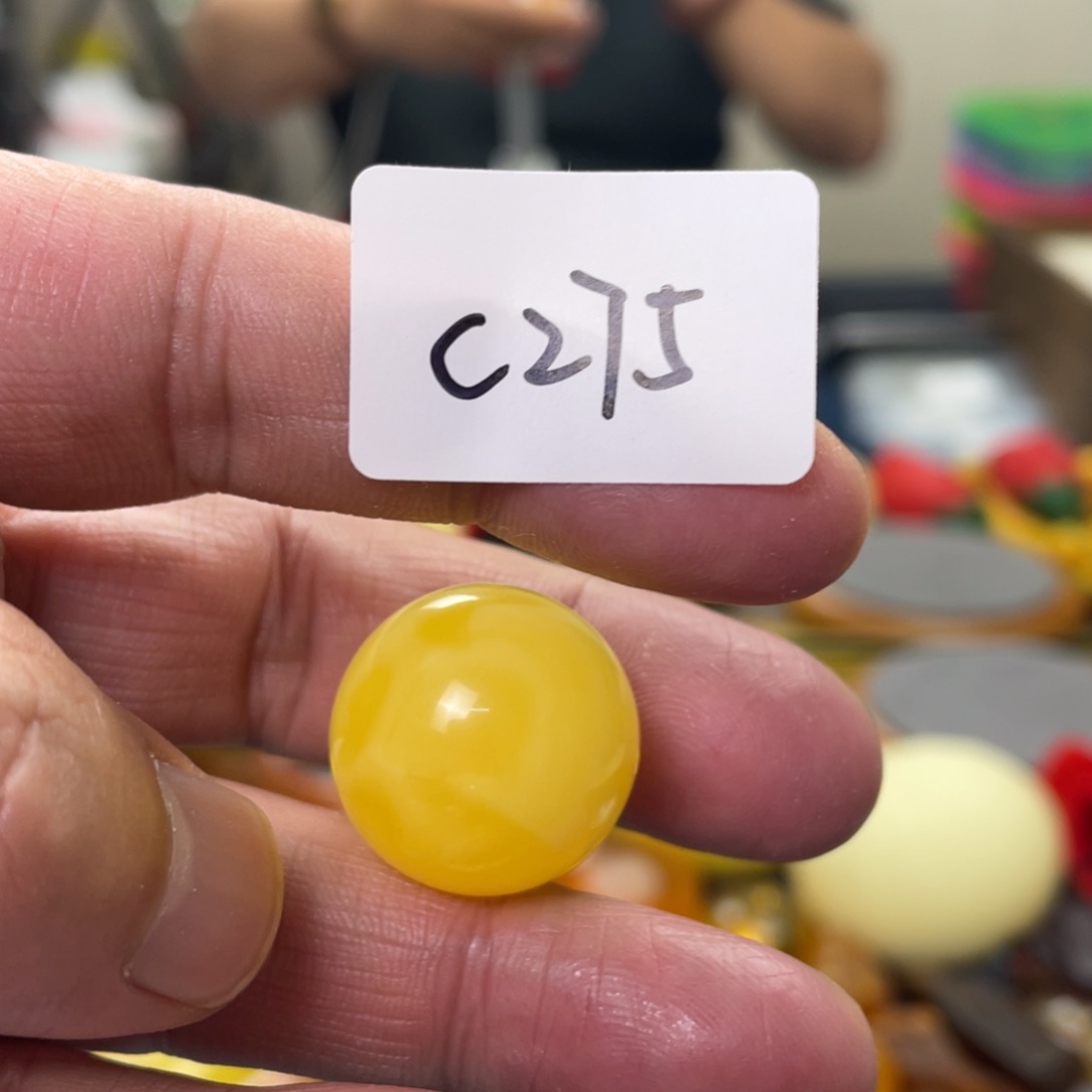 手链琥珀未镶嵌多样性发，发其中一件