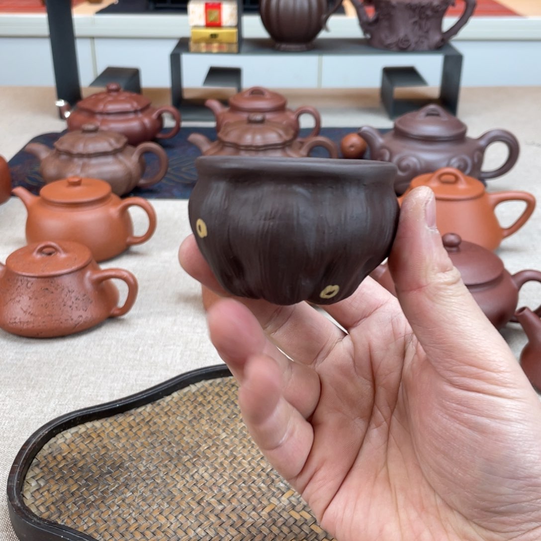 紫砂茶壶保原矿紫砂手工壶的直播间