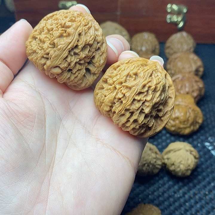 文玩核桃把件42南疆