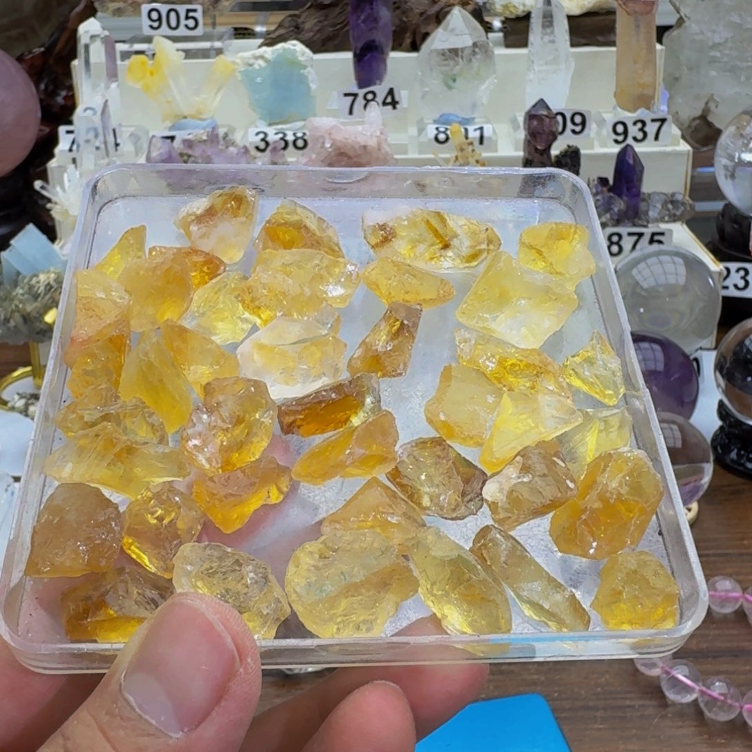 未镶嵌珠宝半成品水晶