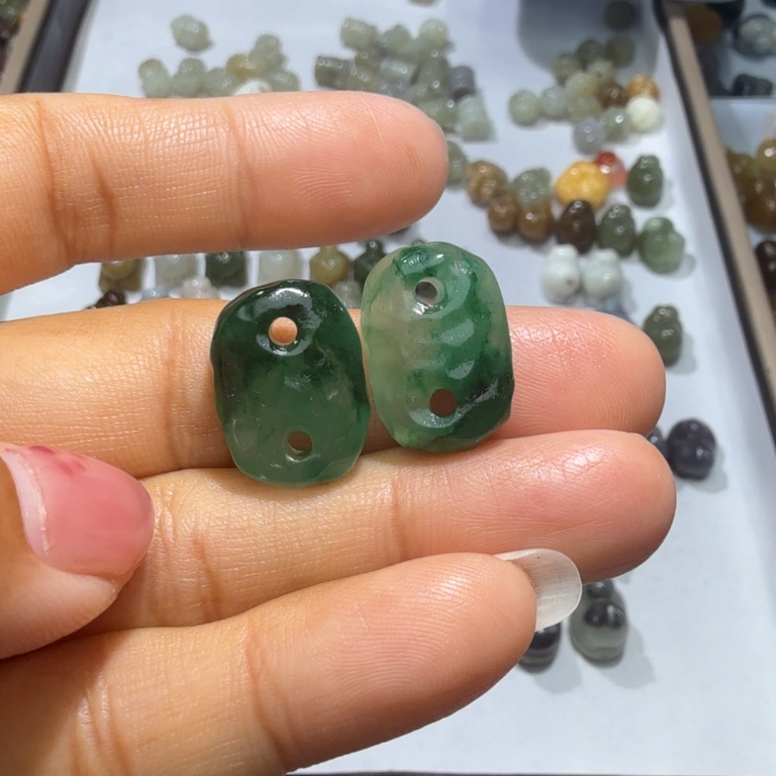 和田玉未镶嵌珠宝奇石