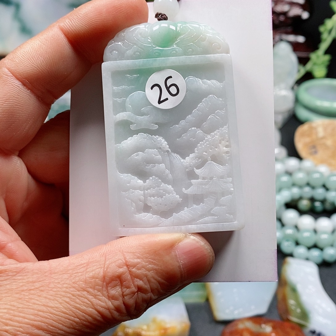翡翠颈饰未镶嵌乐凡珠宝翡翠挂件
