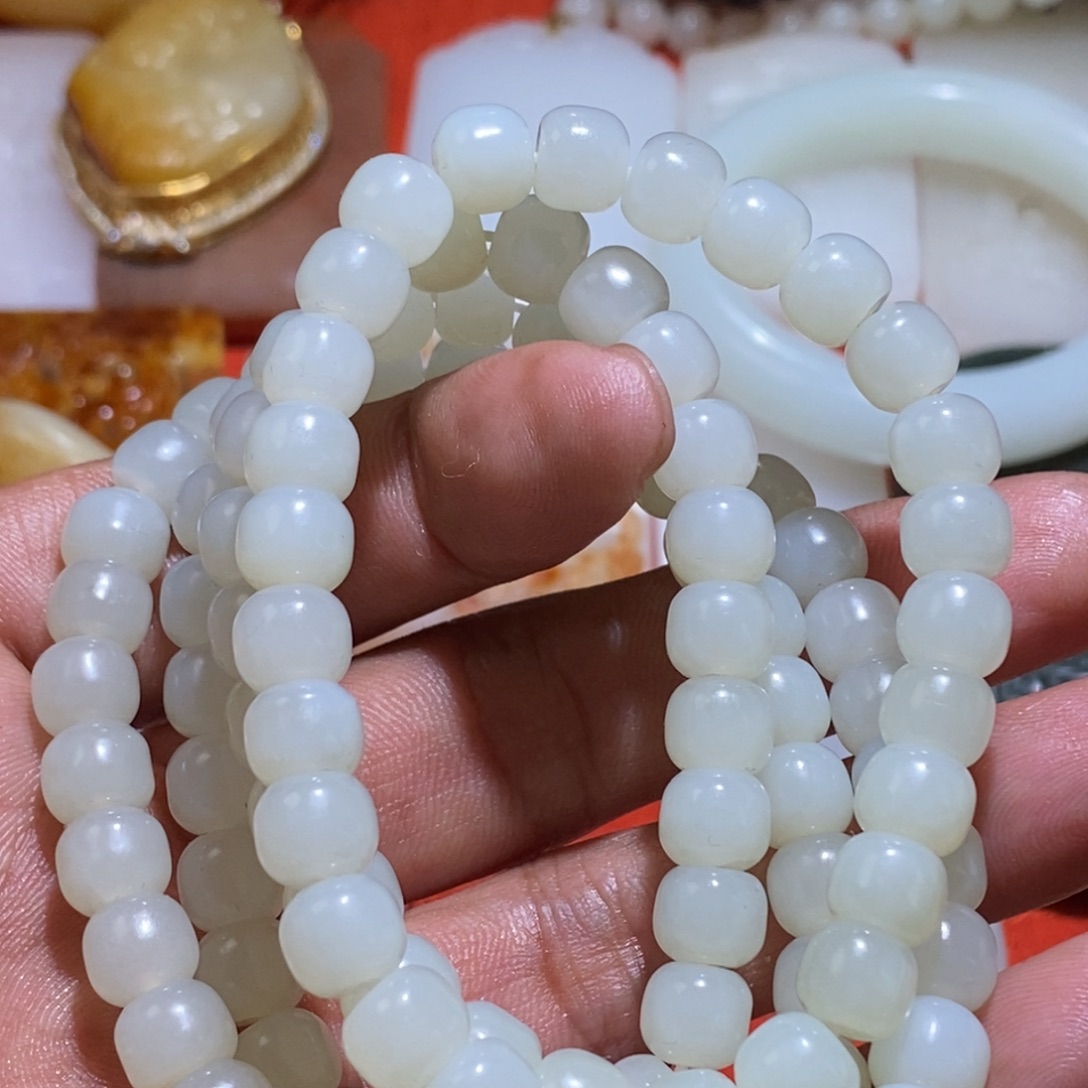 和田玉未镶嵌吊坠(不含链)