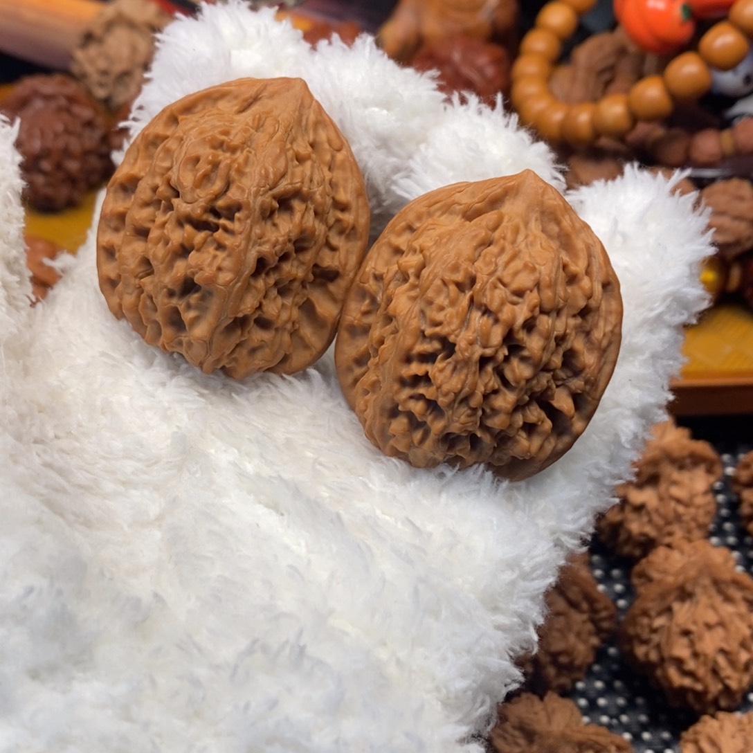 不***不吊坠文玩核桃秦岭山地核桃核桃