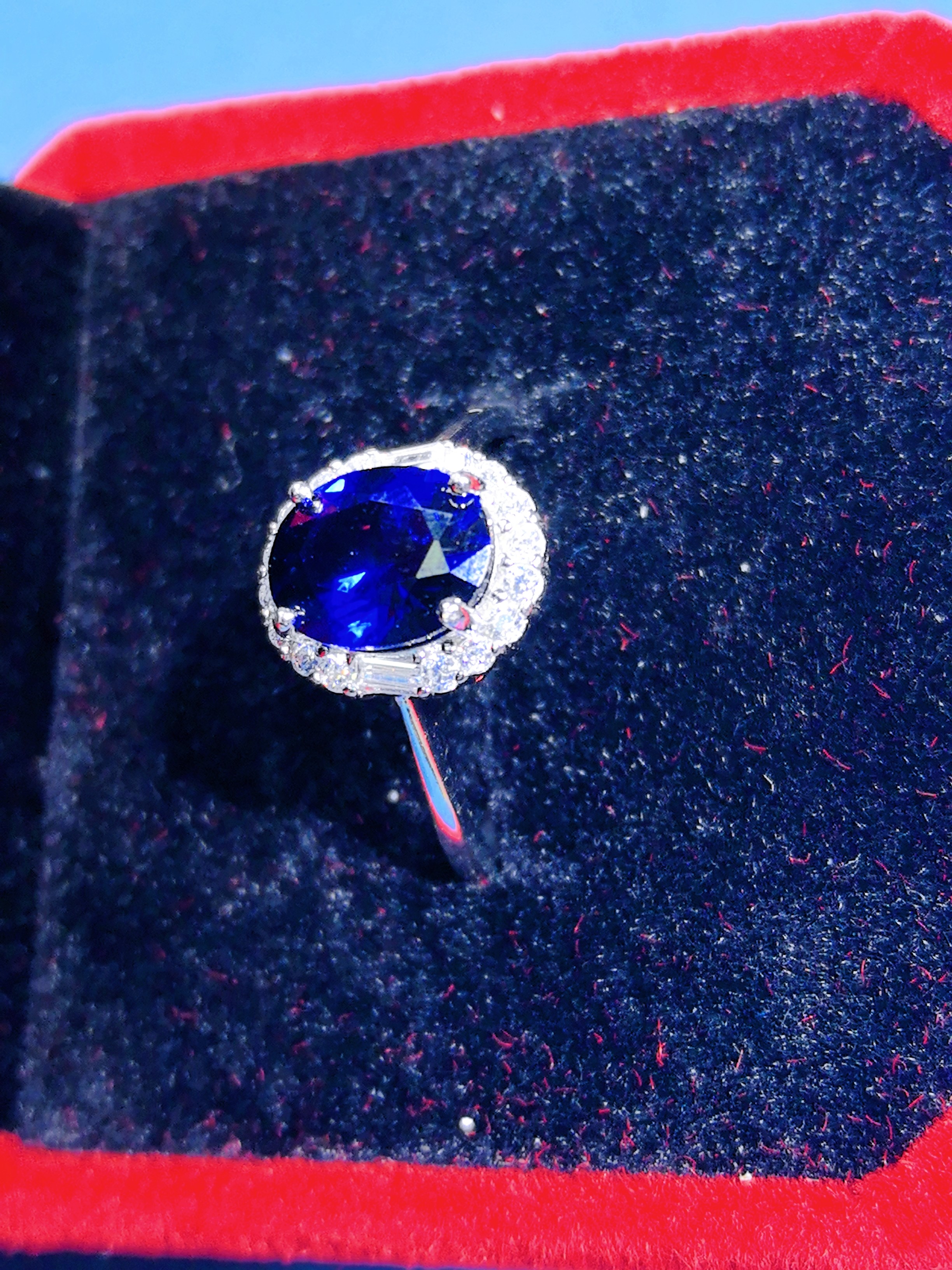 s925银镶蓝宝石戒指