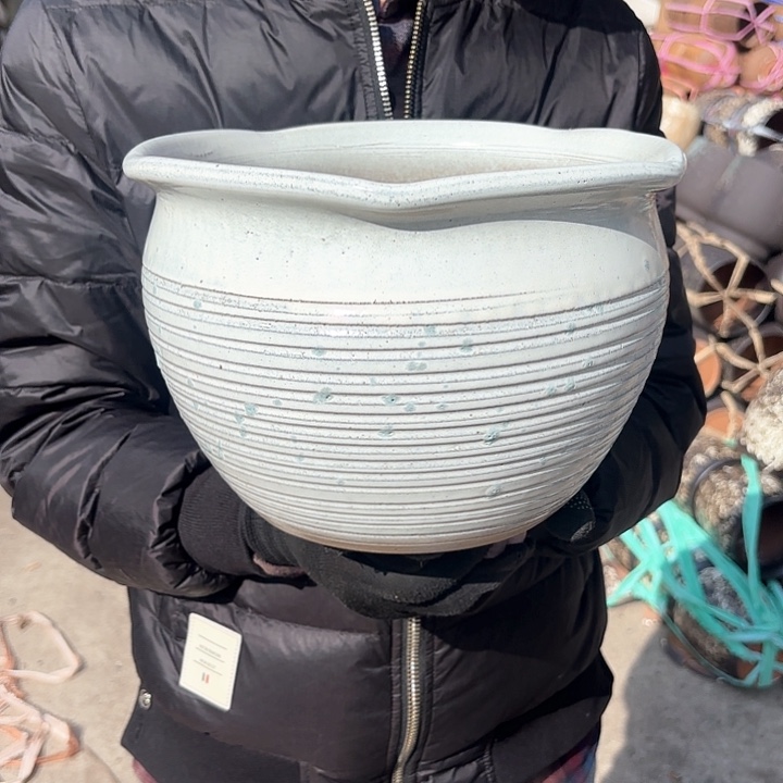 红陶白口径25高度18