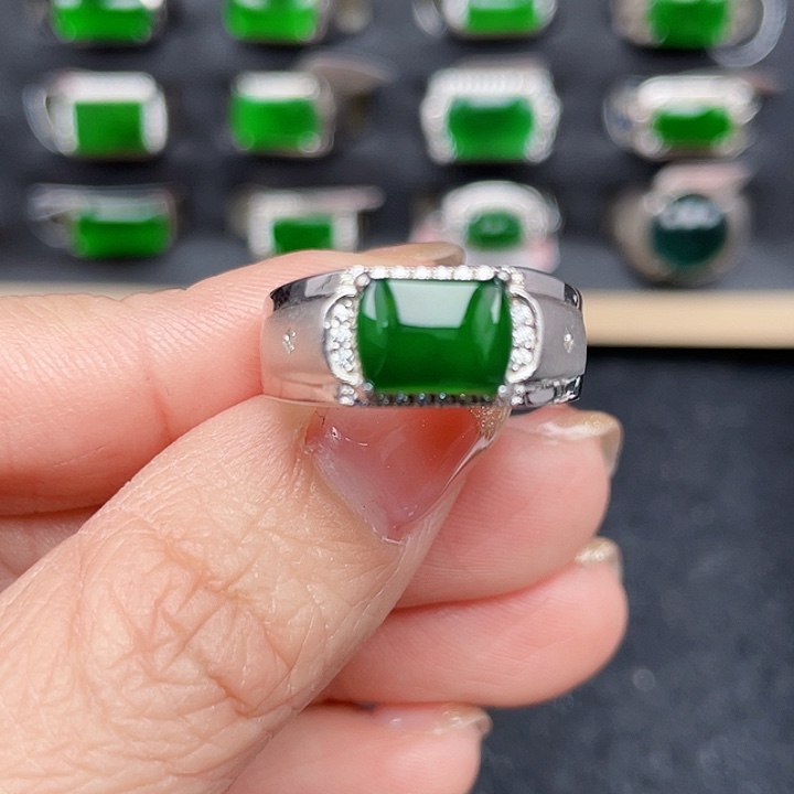 翡翠戒指银S925镶嵌包邮没运费险2836