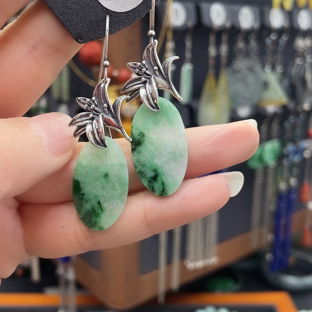 翡翠耳饰银S925镶嵌甜436fhhggh