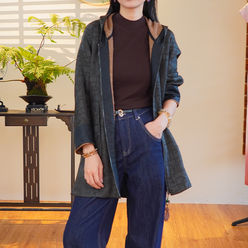 《长卿》古衿-青铜纹老料柞蚕丝香云纱长款外套