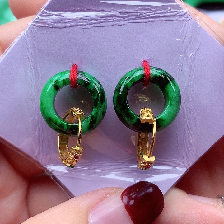 翡翠颈饰银S925镶嵌翡翠