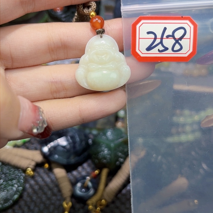 和田玉和田玉边角料随机发未镶嵌