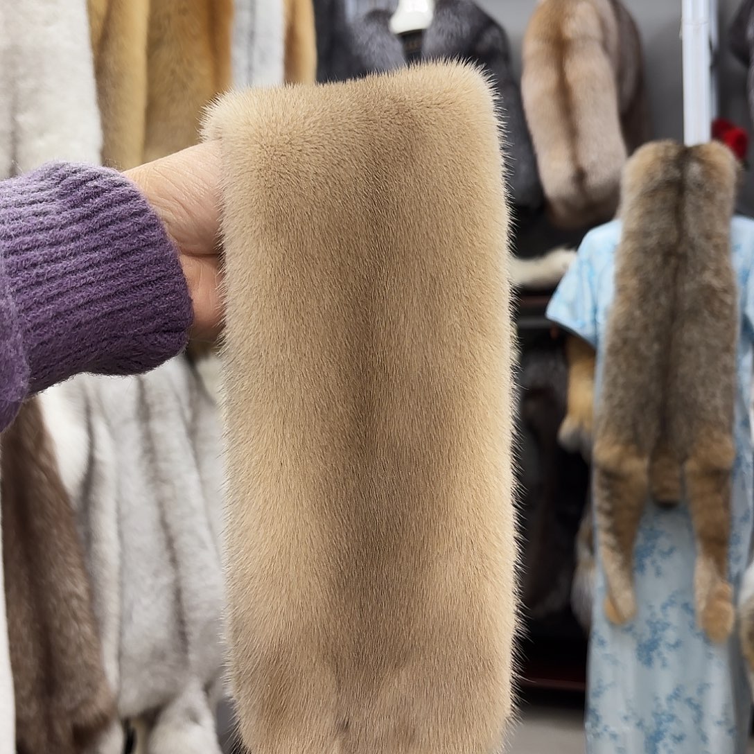 火***姜美丽诺羊毛水貂皮