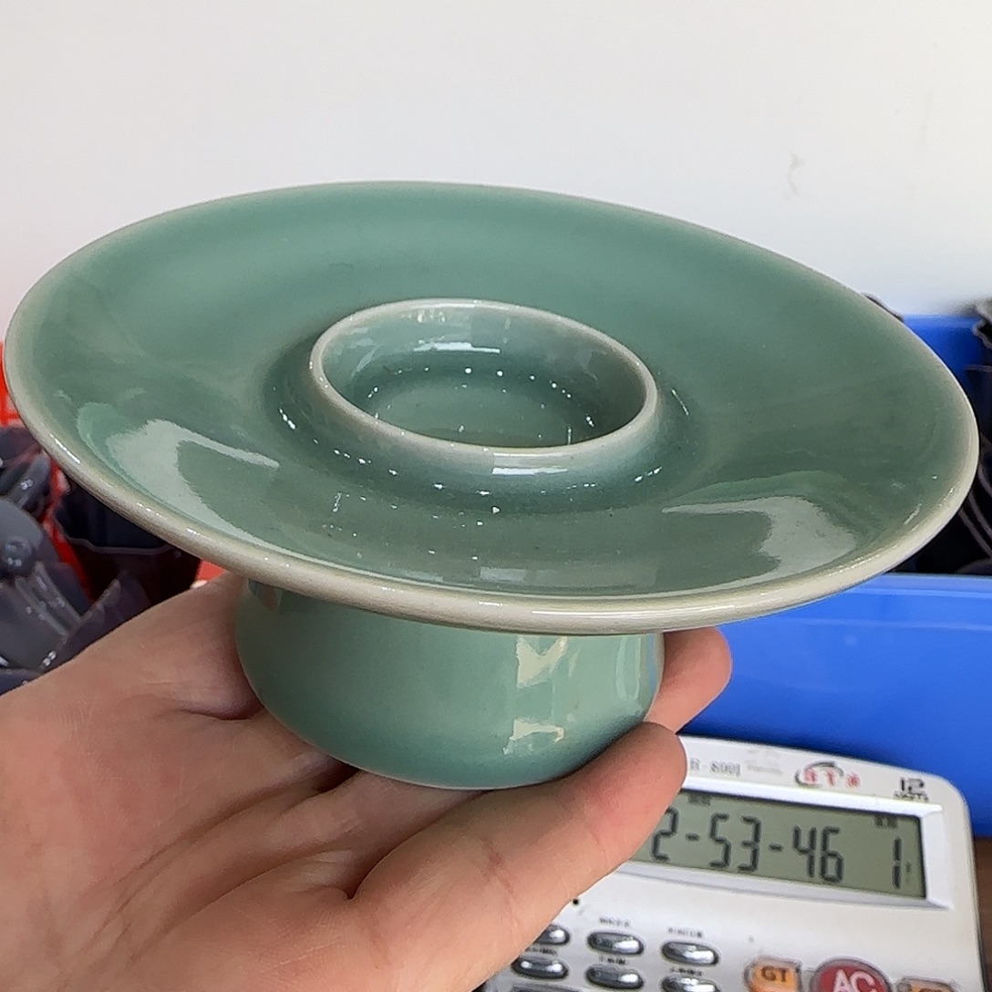 龙泉敬悦青瓷品茗杯微瑕