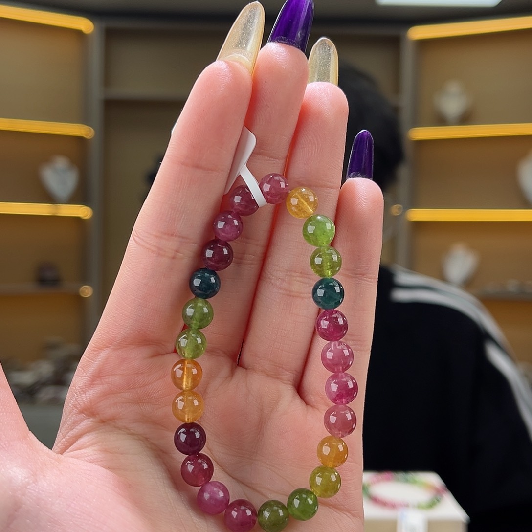 碧玺碧玺7mm（多样性发一件未镶嵌