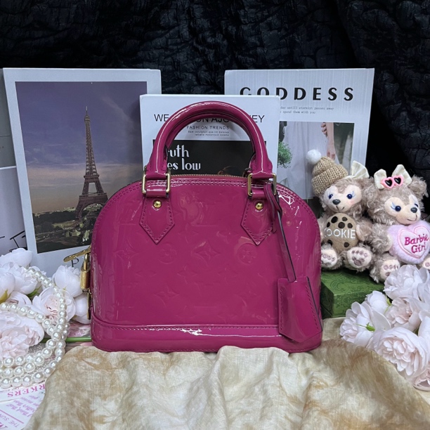 95新 LouisVuitton/路易威登 路易威登alma bb手提斜挎包