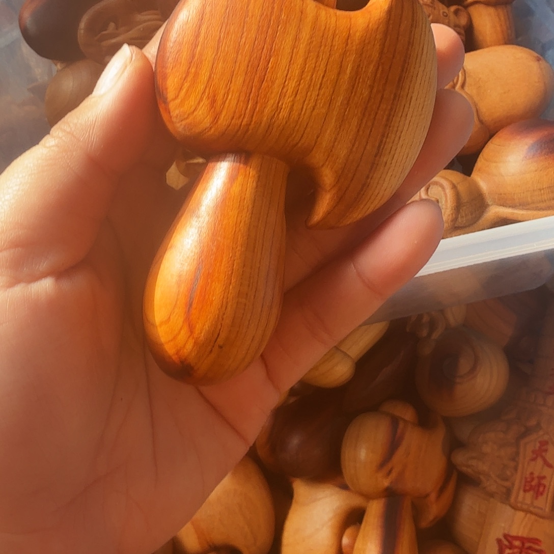 红***醉木   桃木斧头一个