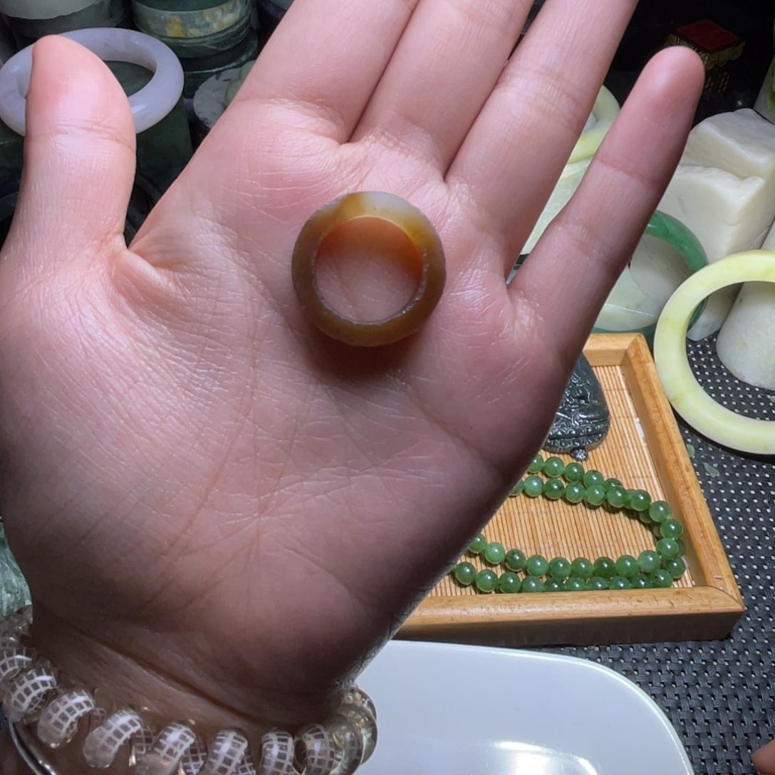 未镶嵌和田玉珠宝半成品