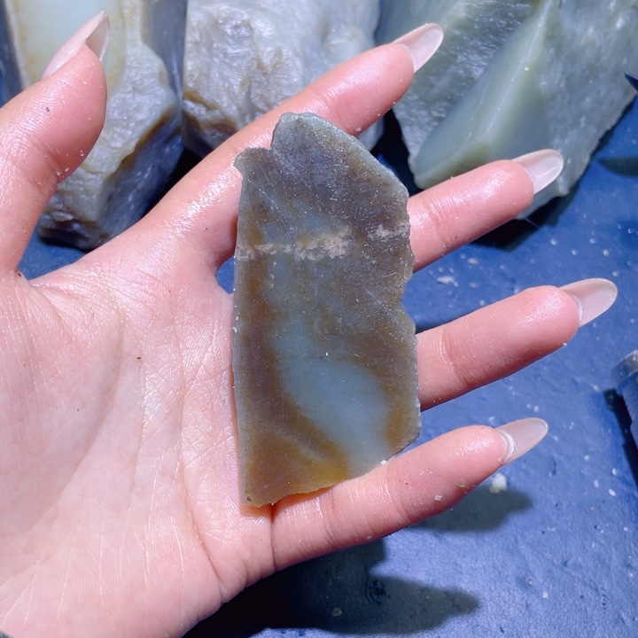 和田玉未镶嵌珠宝半成品