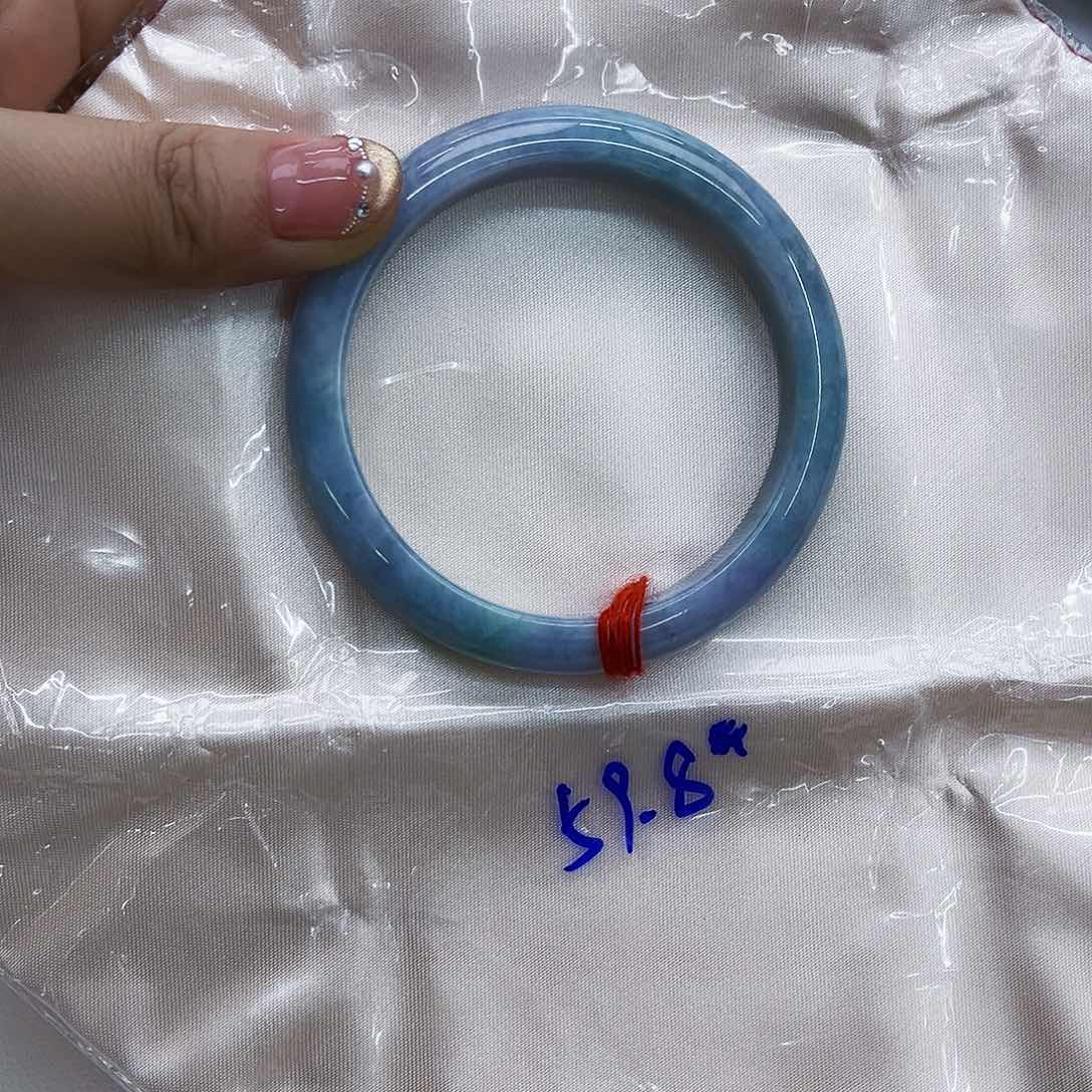 翡翠手镯未镶嵌缅甸翡翠手镯