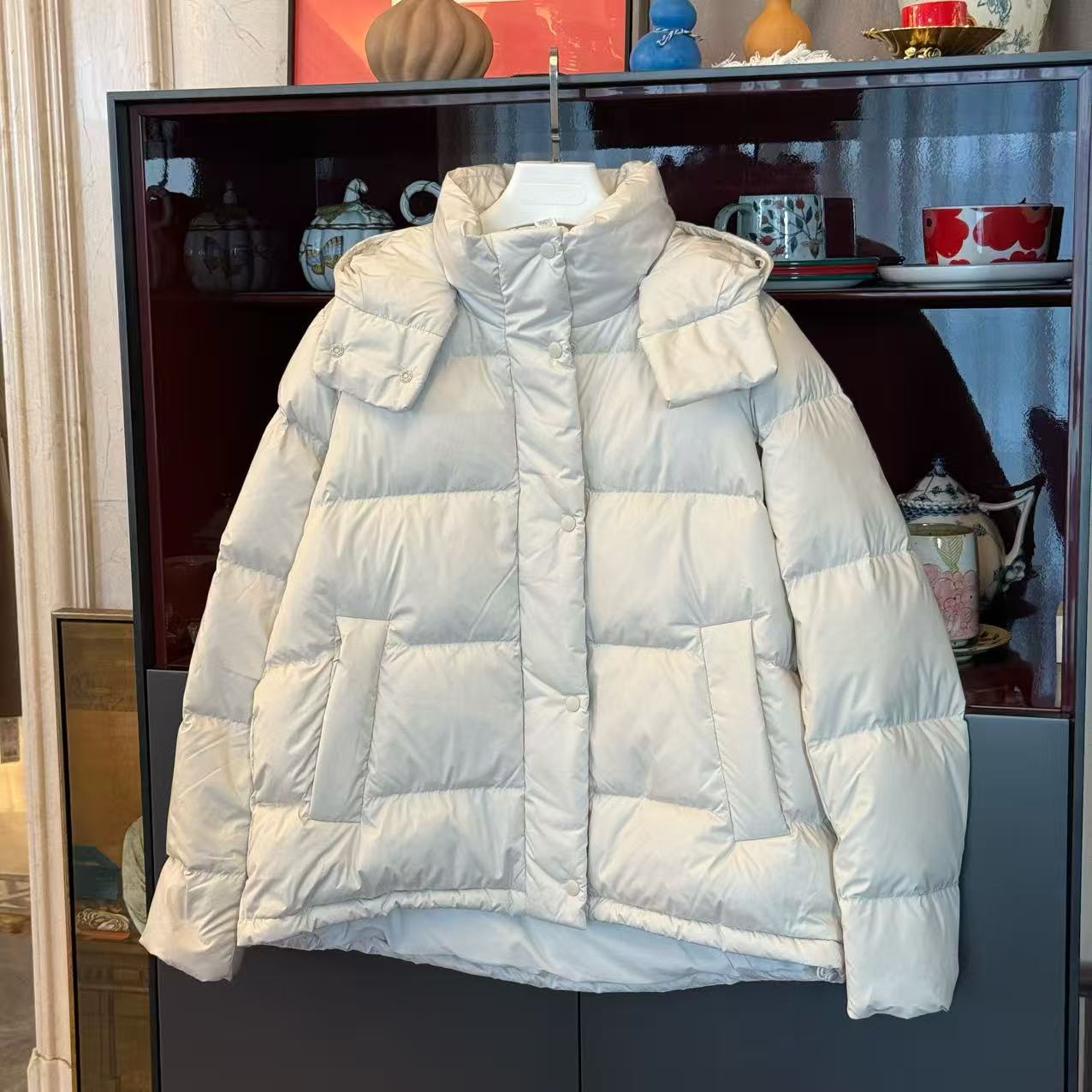 MYL 2025秋冬新品聚酯白鹅绒羽绒服拉链连帽时尚休闲五色羽绒外套