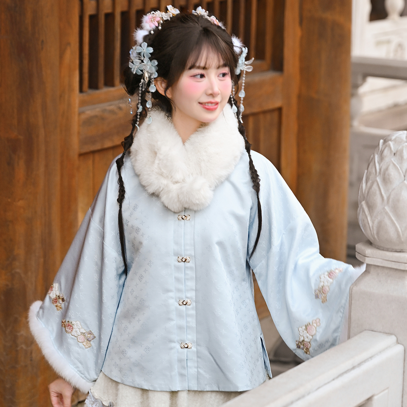 森女部落甜美风百搭白色毛领围巾女搭汉服仿皮草长绒围脖冬季