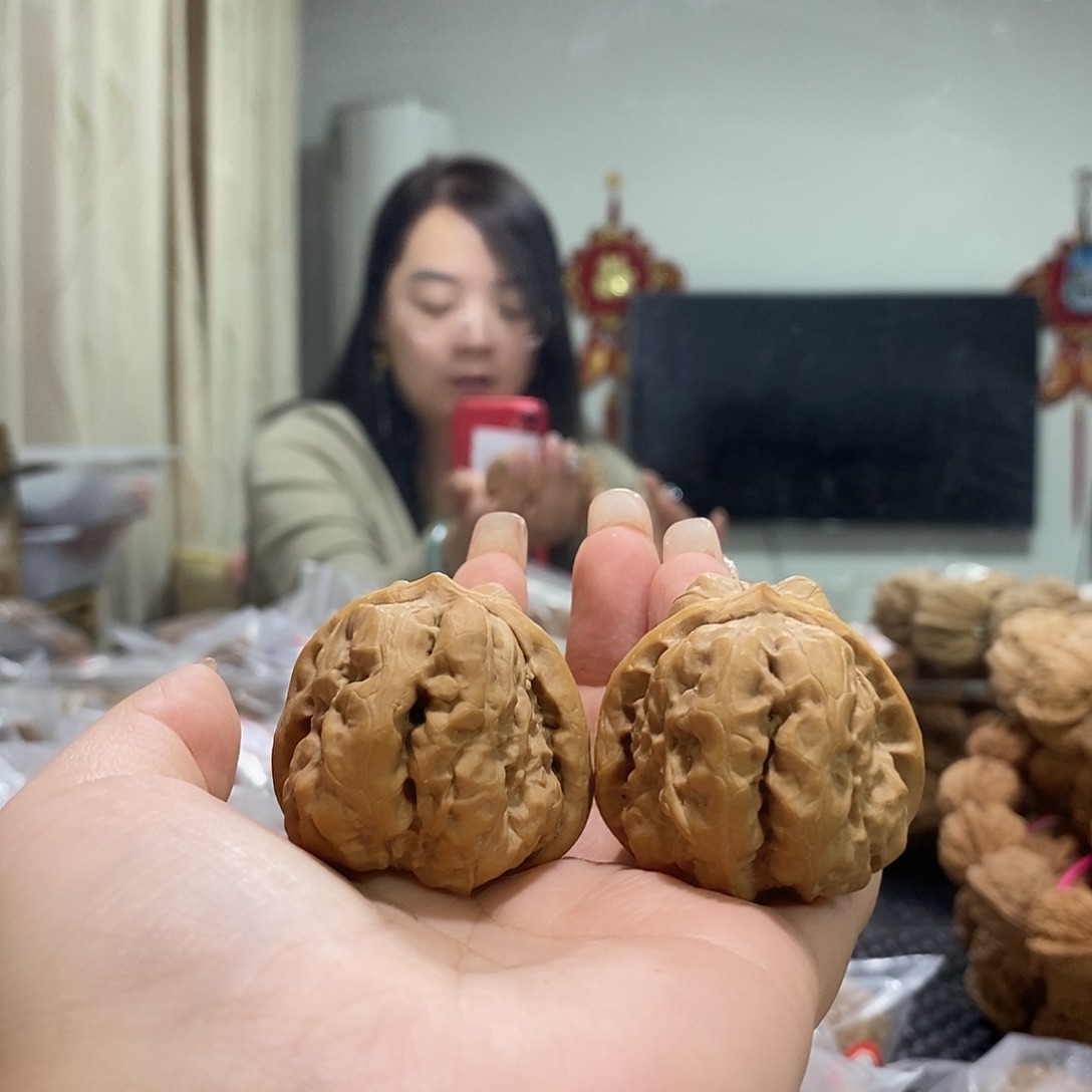 把件文玩核桃边40肚43蛤蟆头有修