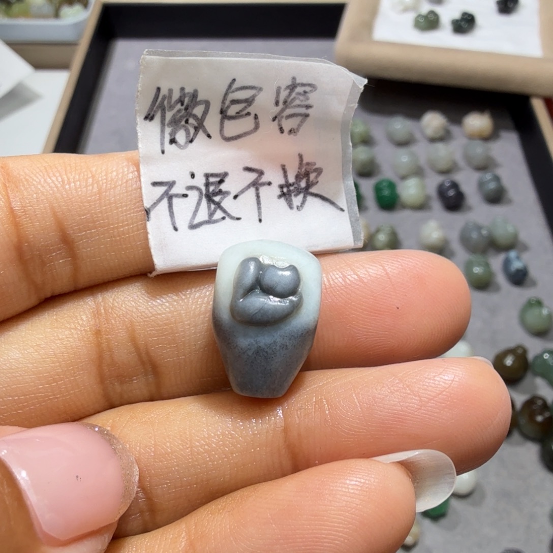 和田玉未镶嵌珠宝奇石