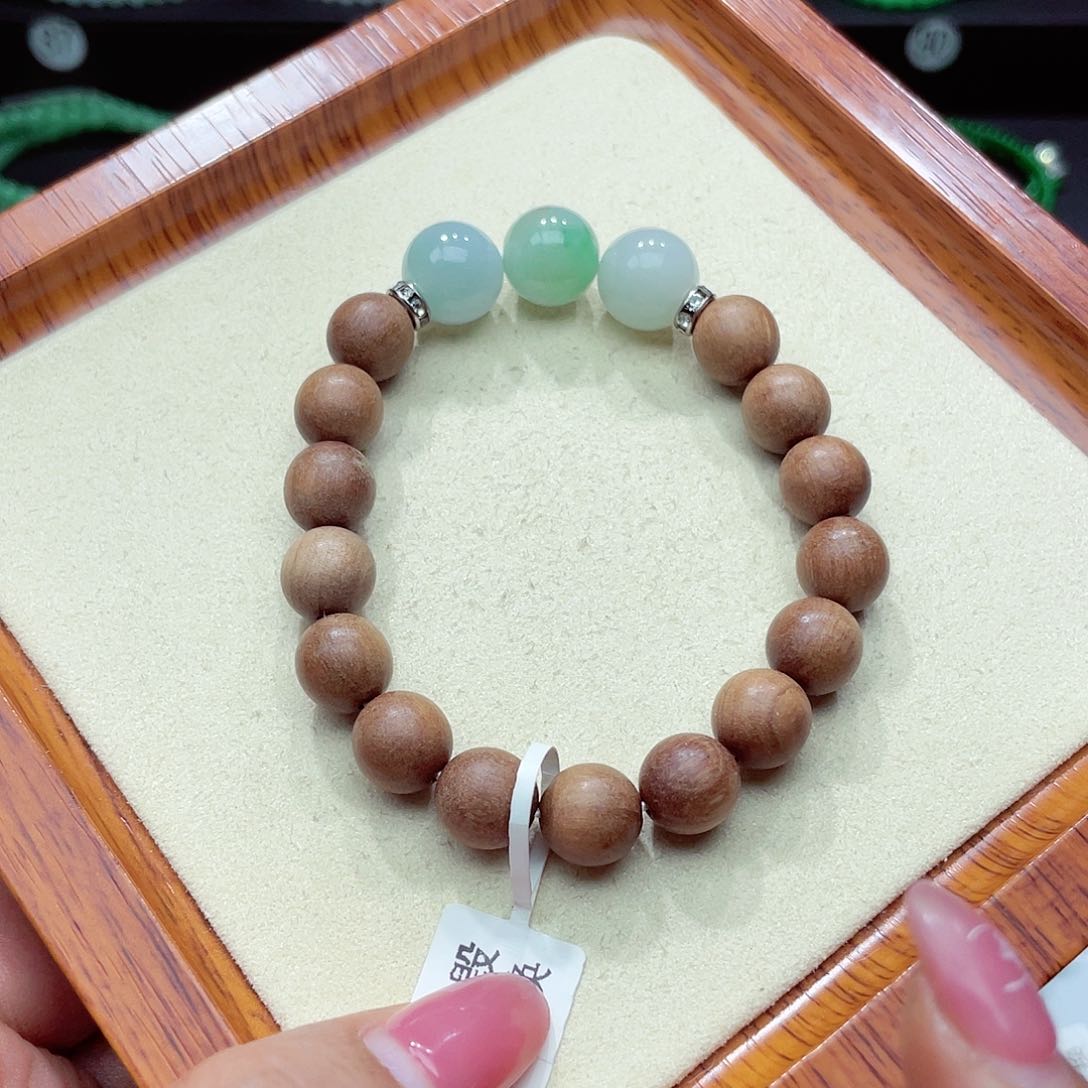 未镶嵌手链翡翠翡翠