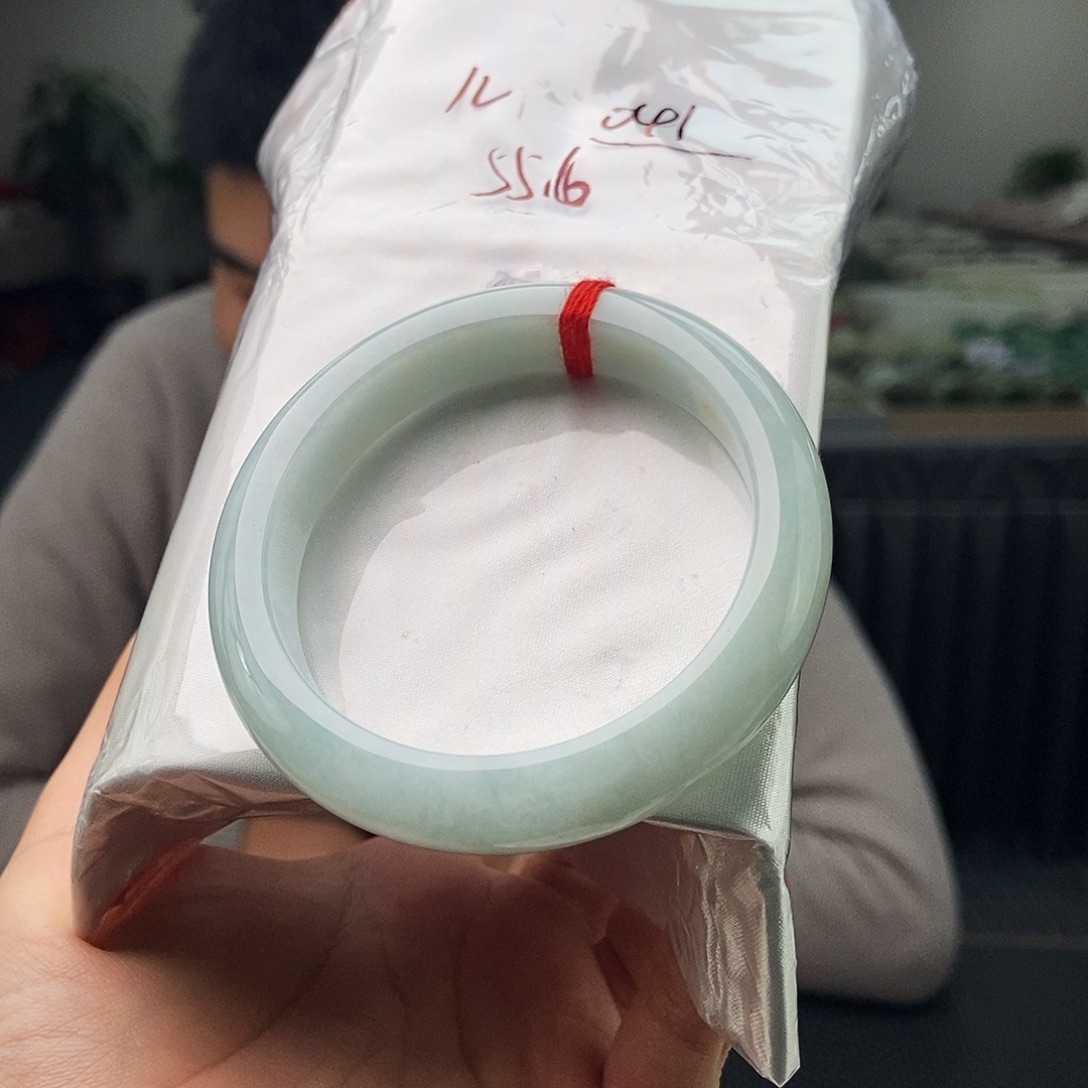 翡翠未镶嵌手镯拍一发一