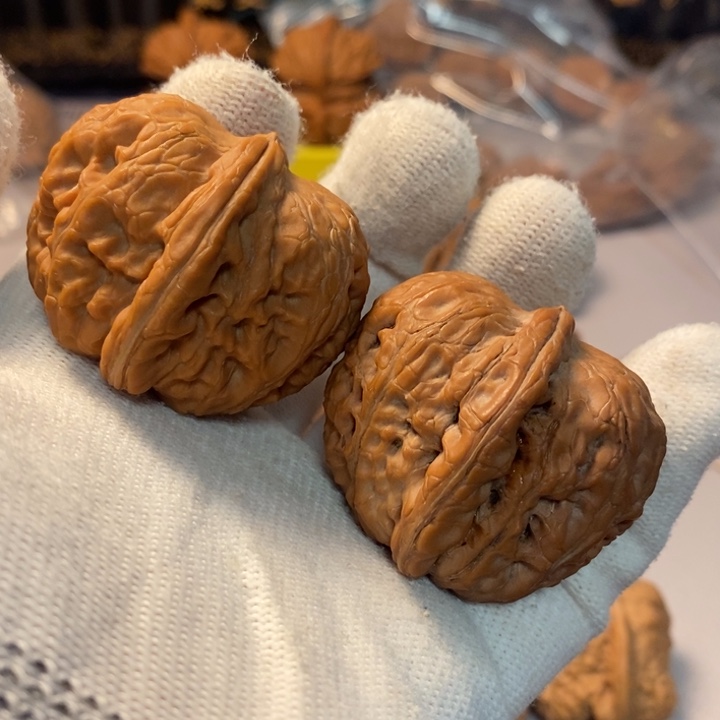 吊坠文玩核桃42.8平谷元宝