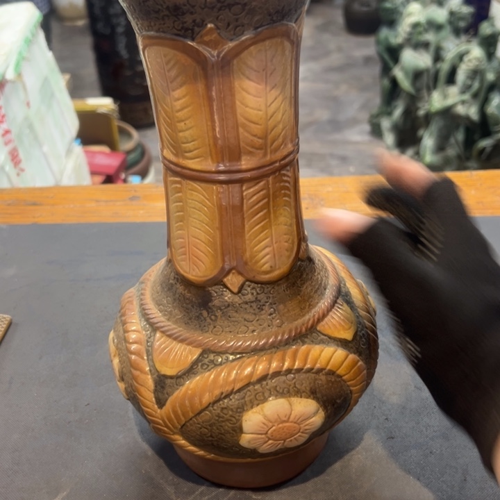 勇***心瓷片拾六家的瓷器瓷器