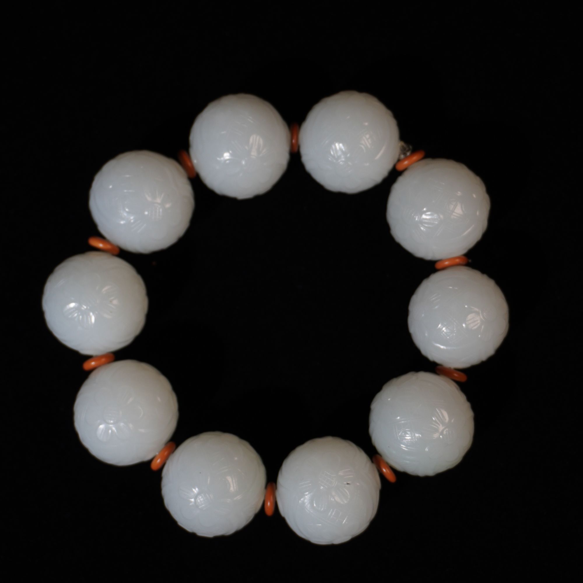 11SE269  清   和田玉花卉珠手串