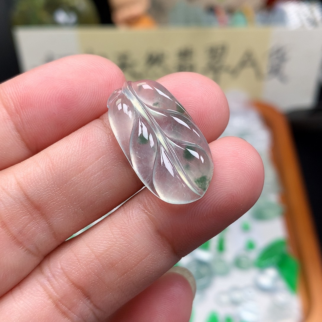 翡翠裸石缅甸天然A货翡翠冰种叶子