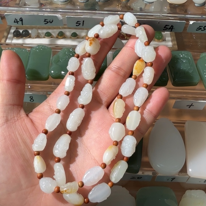 和田玉颈饰未镶嵌新疆和田玉天然真皮真色罗汉（活动价）