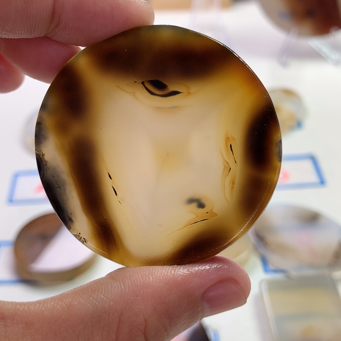 玛瑙/玉髓未镶嵌珠宝半成品