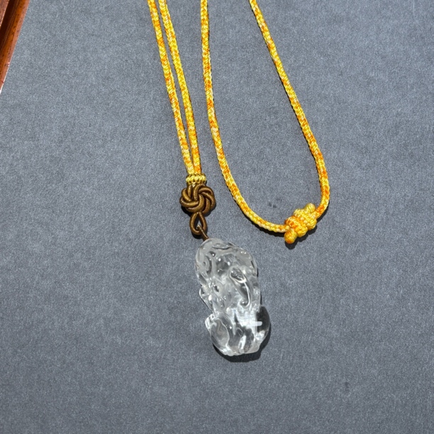 天然白水晶貔貅毛衣链