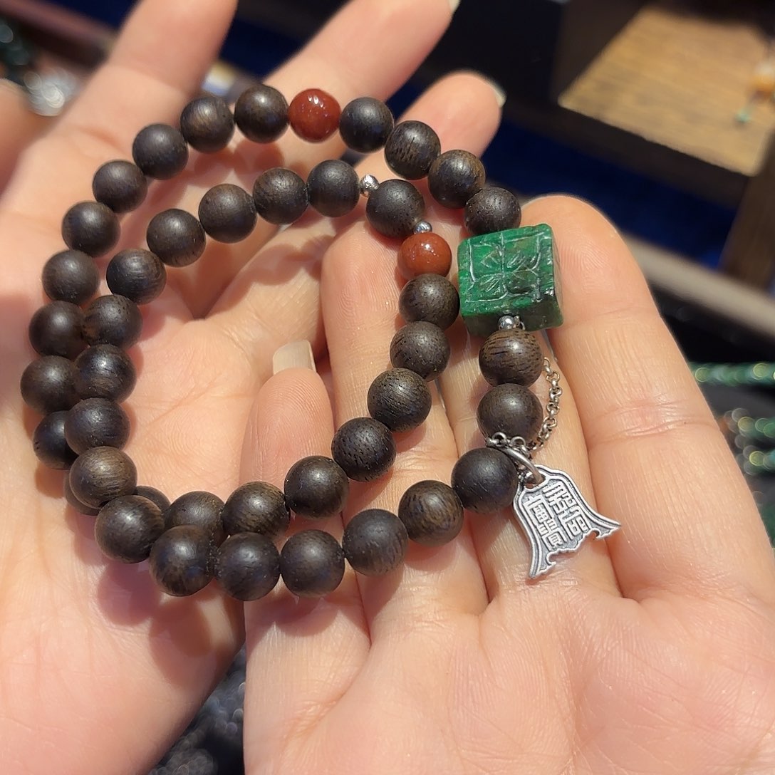 翡翠未镶嵌颈饰原创