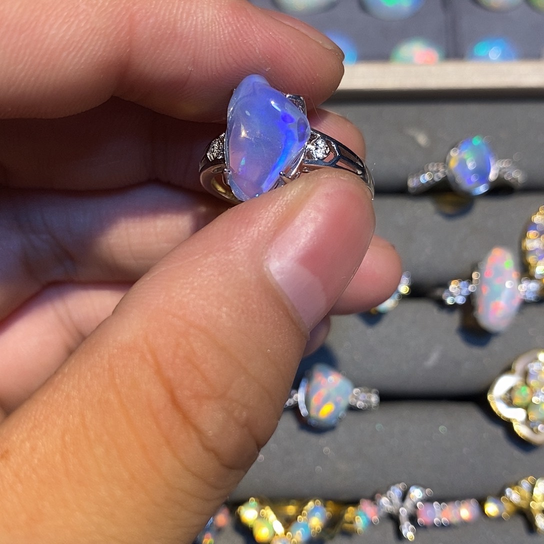 欧泊欧泊戒指银S925镶嵌