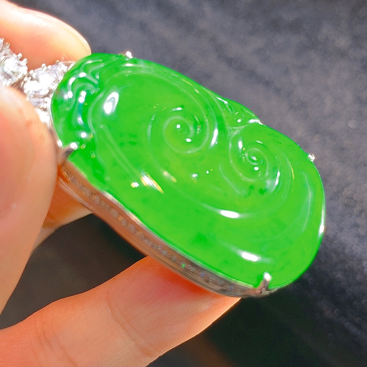 【闪购商品】翡翠颈饰未镶嵌翡翠