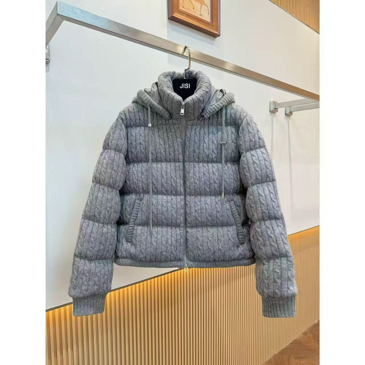 JISI 25秋季绞花编结绗缝羽绒服-YR25718J