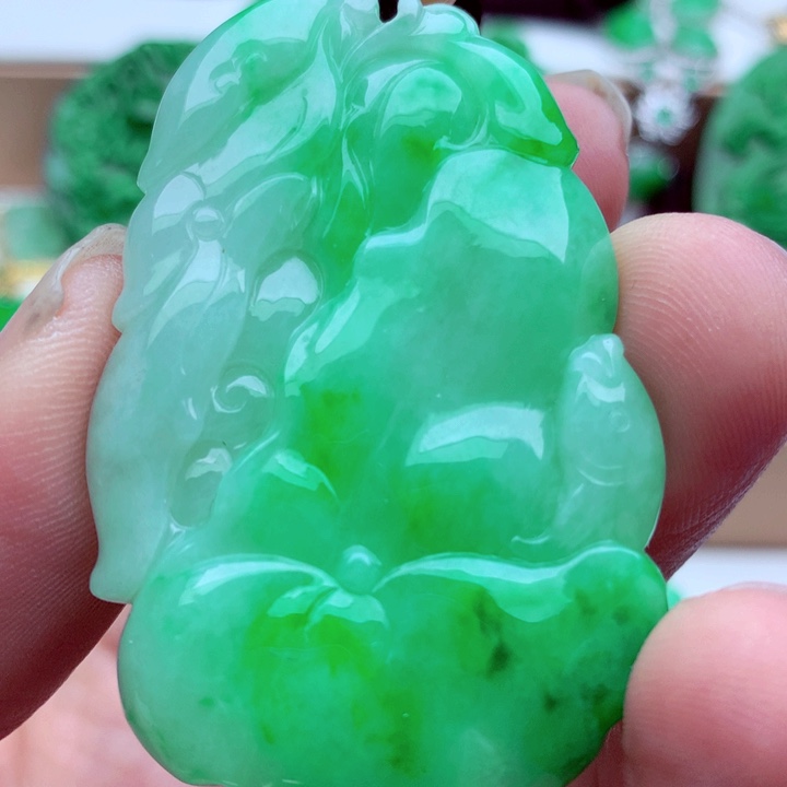 翡翠未镶嵌吊坠(不含链)