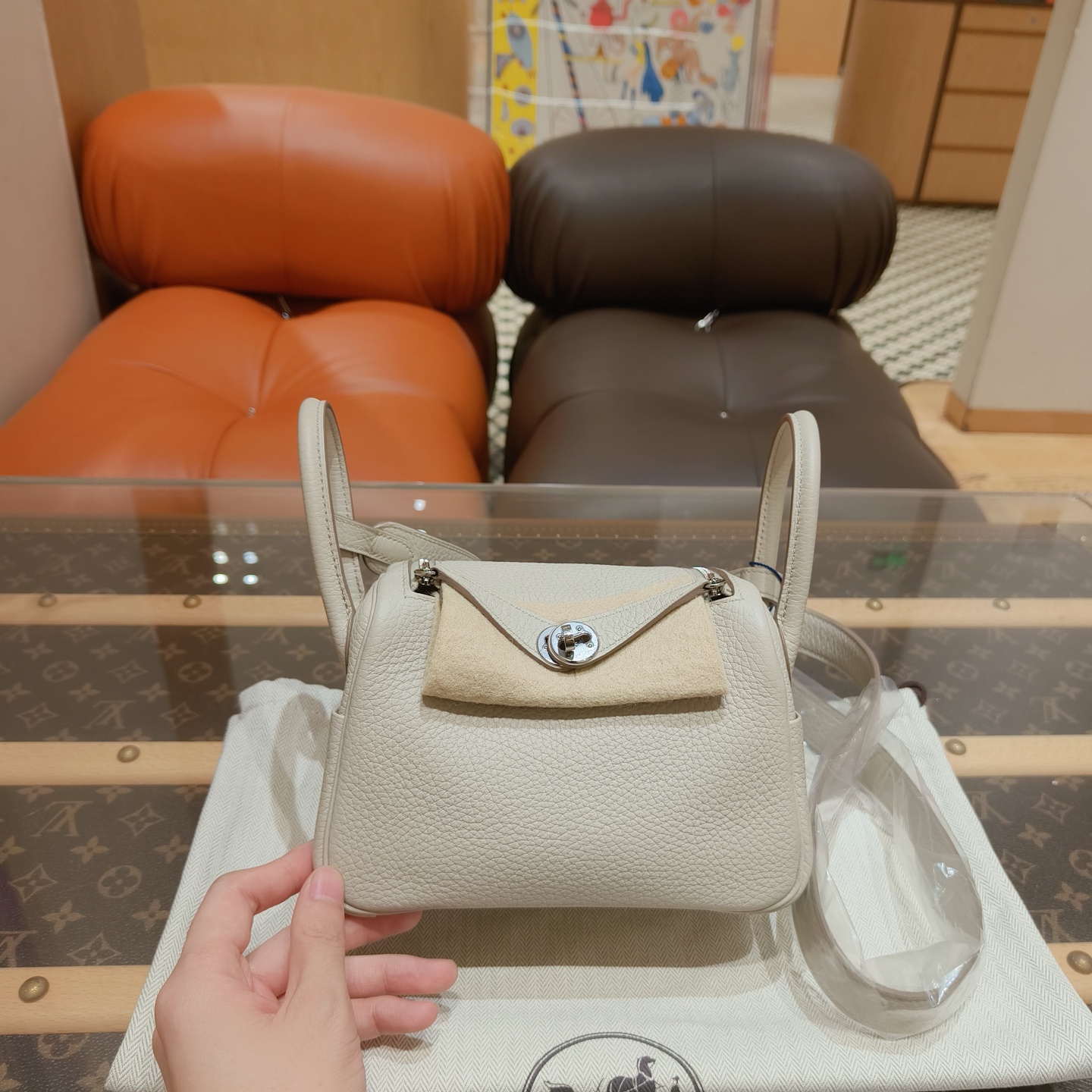 未使用 Hermes/爱马仕 Minilindy 8L冰川白银扣 TC皮！ B刻！