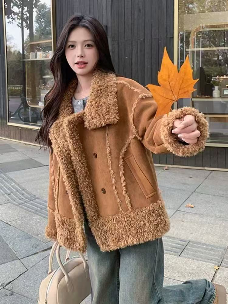 8520 秋冬女士复古设计感一体外套 F80