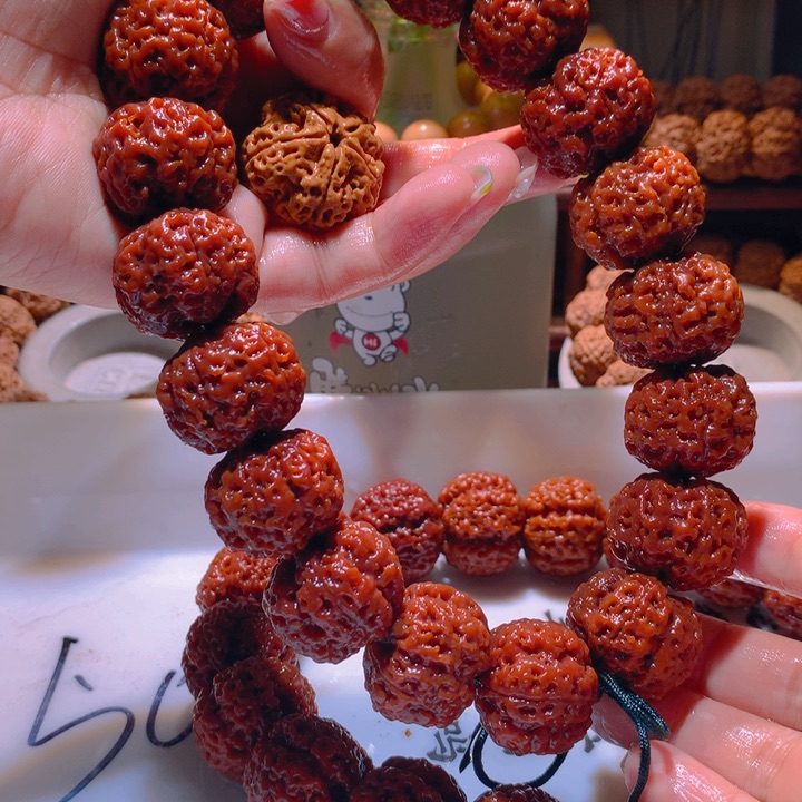 金刚菩提手串古龙梅花24，18+1颗